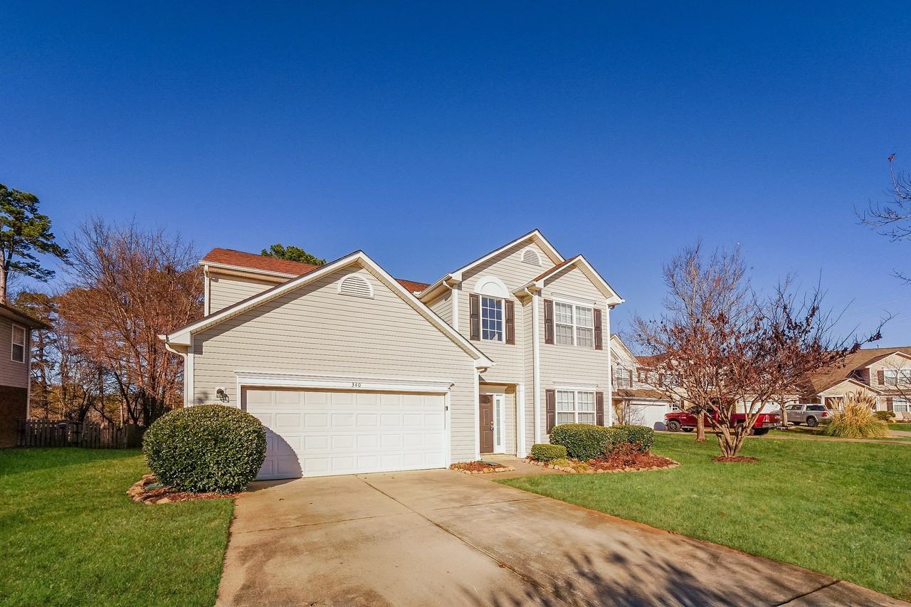 340 Courtland Ct - Photo 3 of 16