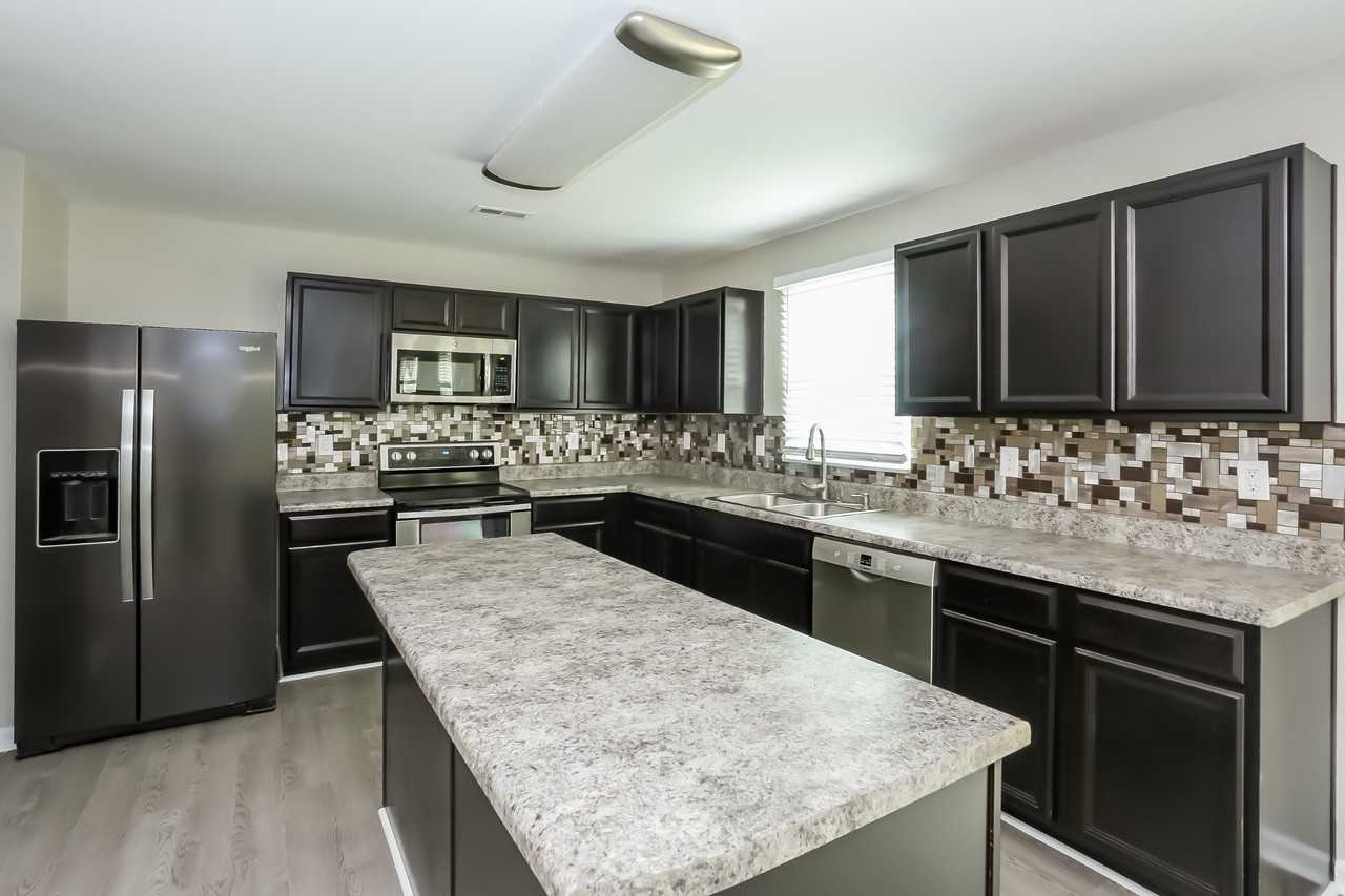 113 Aberdeen Dr - Photo 7 of 16