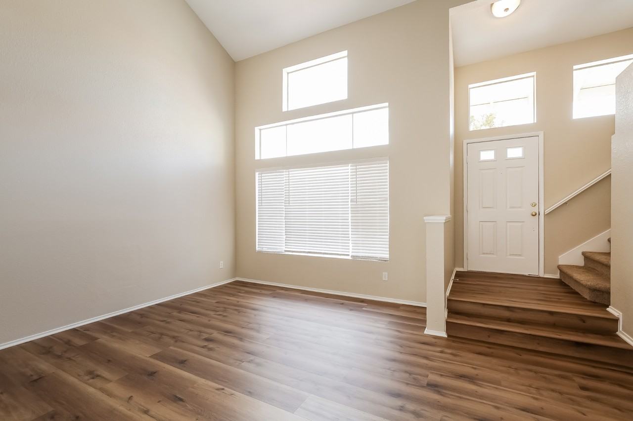 1575 Bent Arrow Dr - Photo 3 of 20