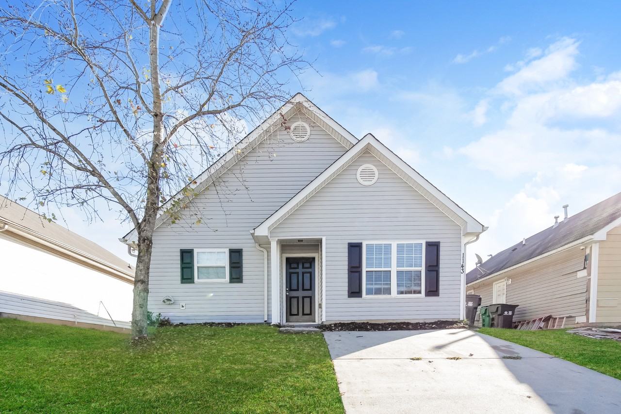 1143 Hannah Rae Ct - Photo 3 of 16