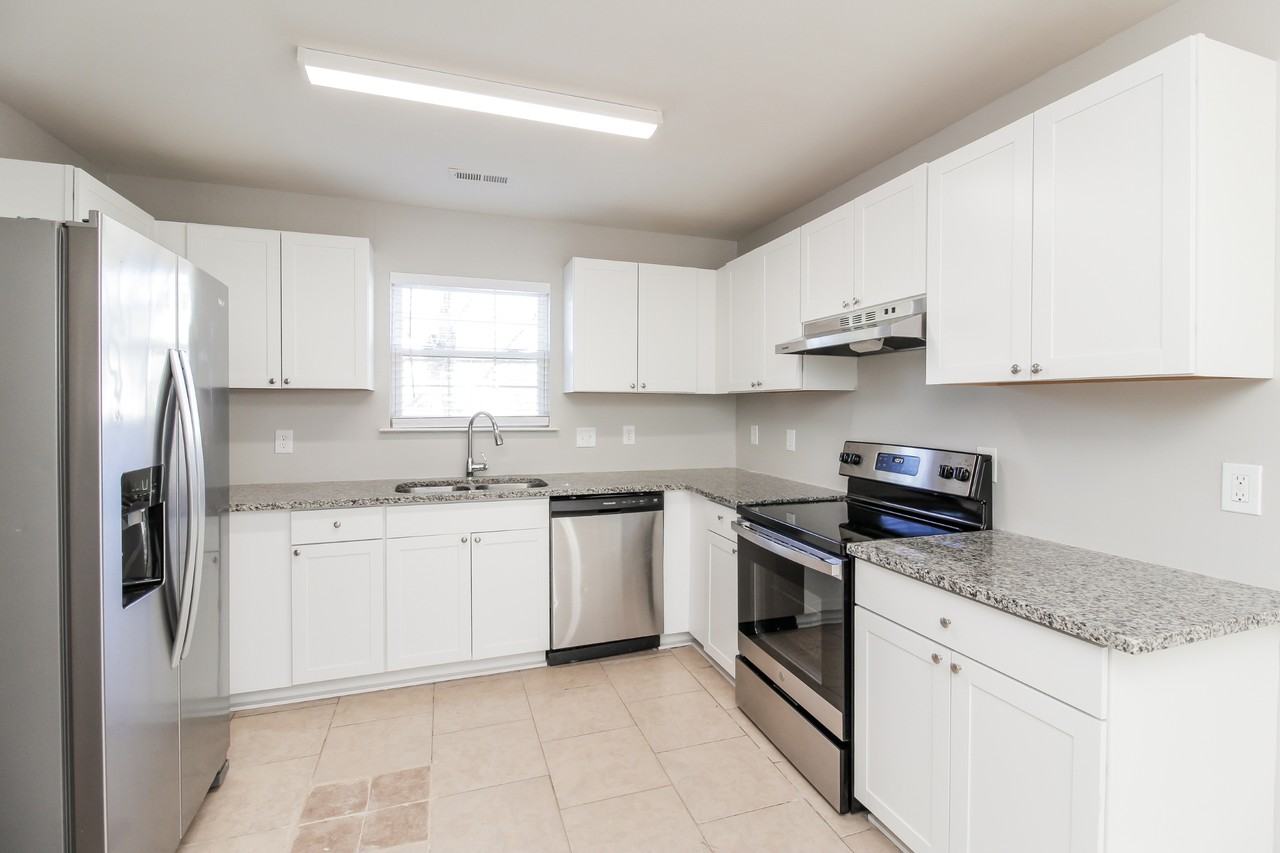 1143 Hannah Rae Ct - Photo 6 of 16