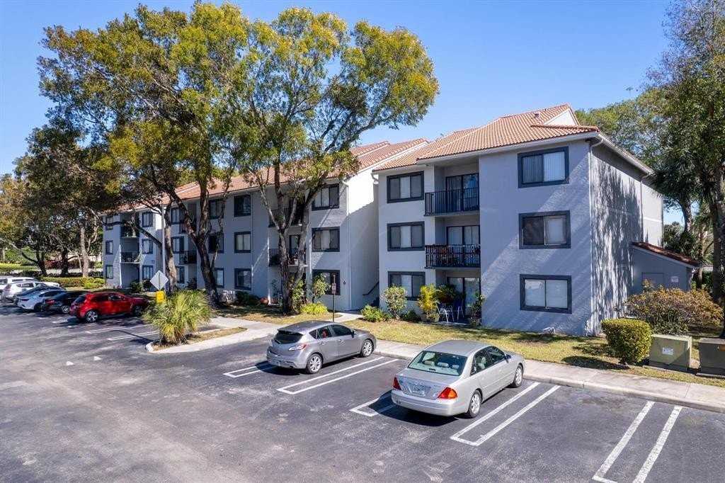 9066 W Atlantic Blvd #434 - Photo 2 of 32