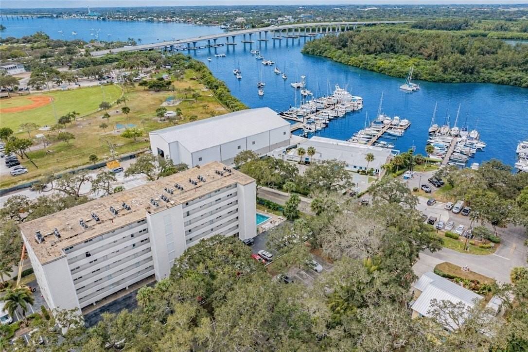 275 Date Palm Rd Apt 401 #401