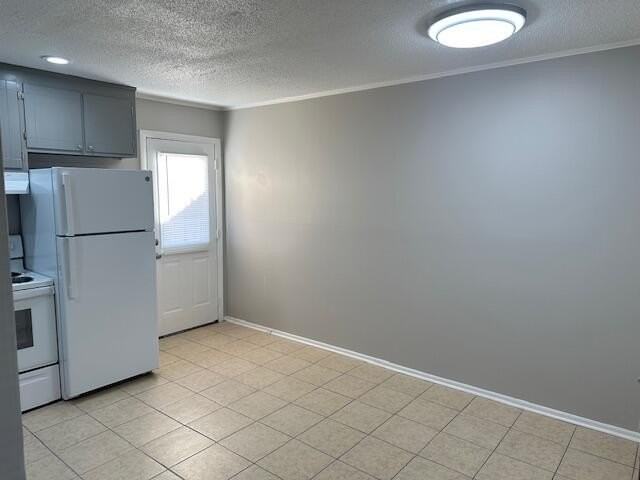 2075 Clingan Dr Nw - Photo 4 of 13