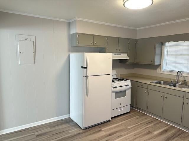 745 20th St Ne - Photo 3 of 9