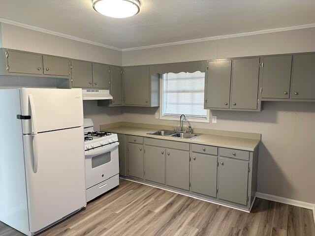 745 20th St Ne - Photo 4 of 9