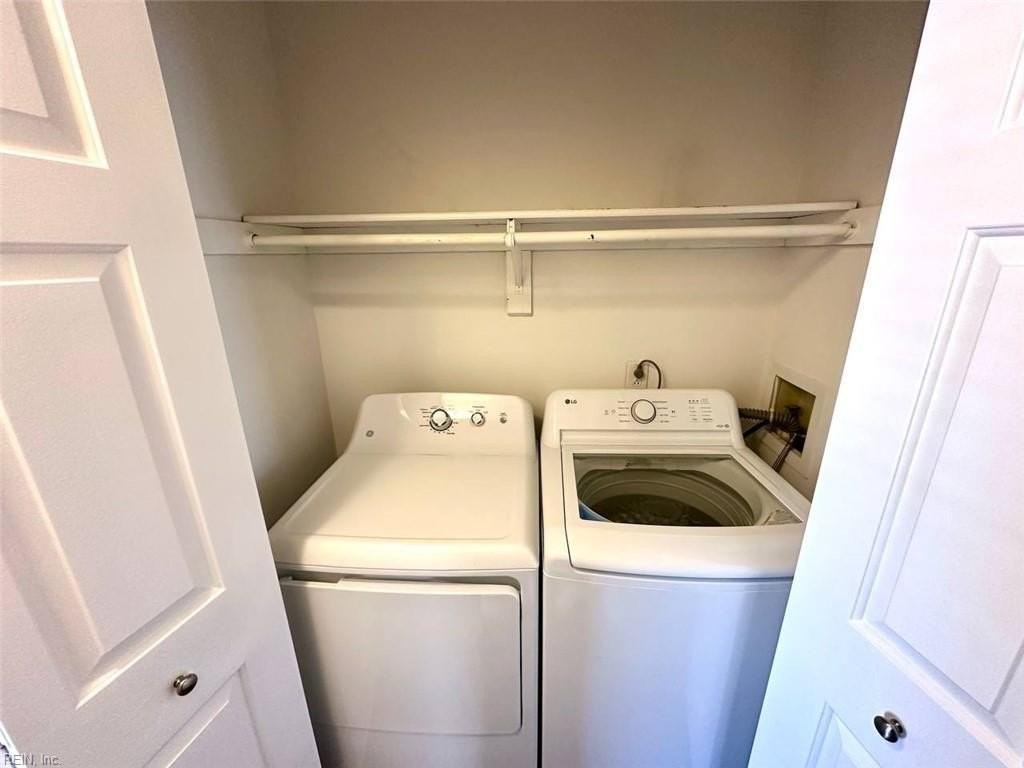 3931 Roebling Ln - Photo 7 of 25