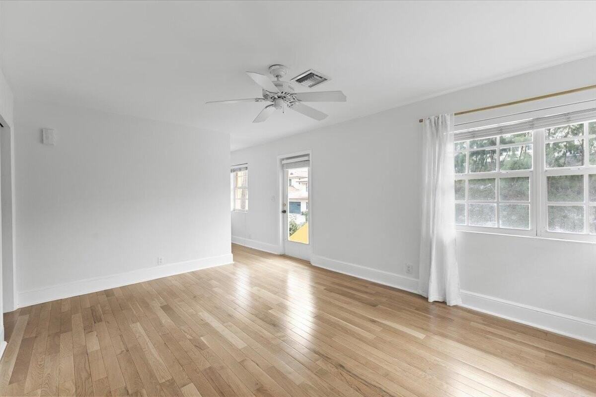 223 Park Ave #2 - Photo 6 of 21