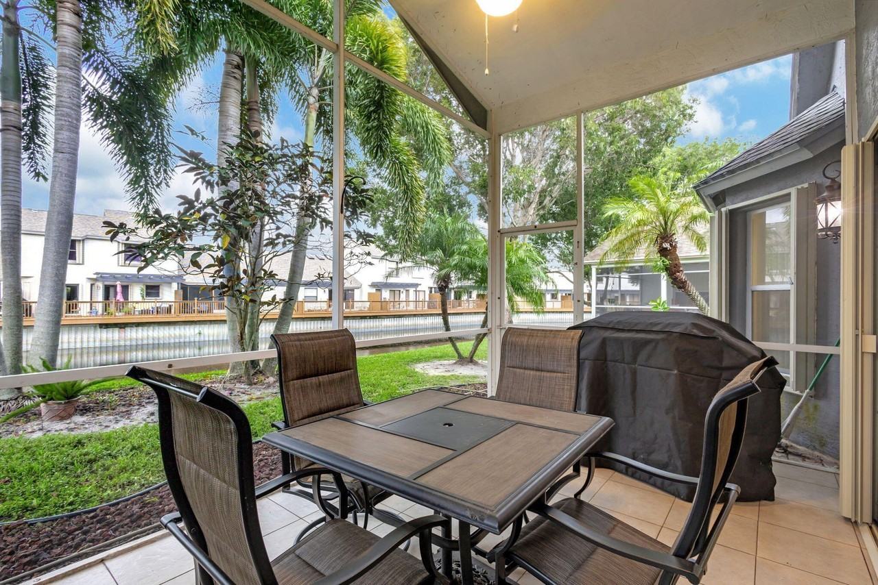 2241 Soundings Ct - Photo 4 of 37