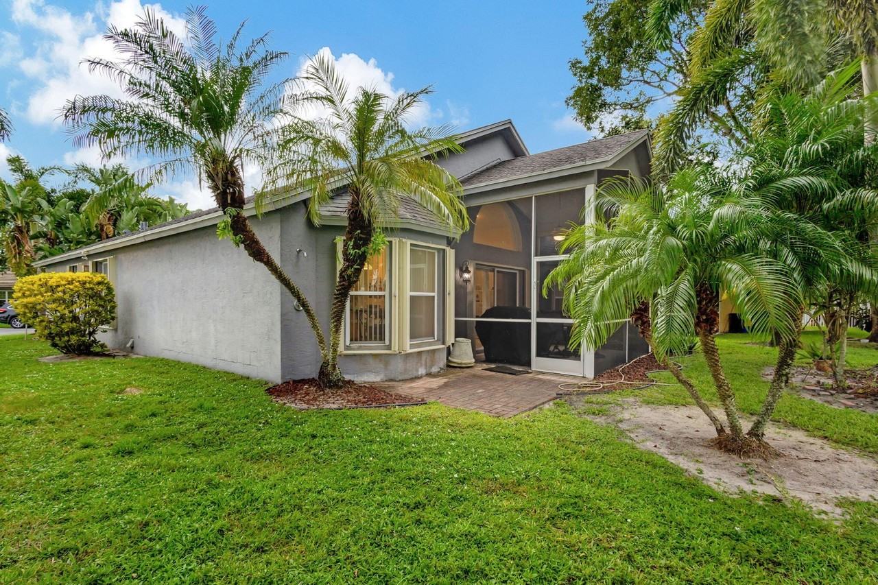 2241 Soundings Ct - Photo 7 of 37