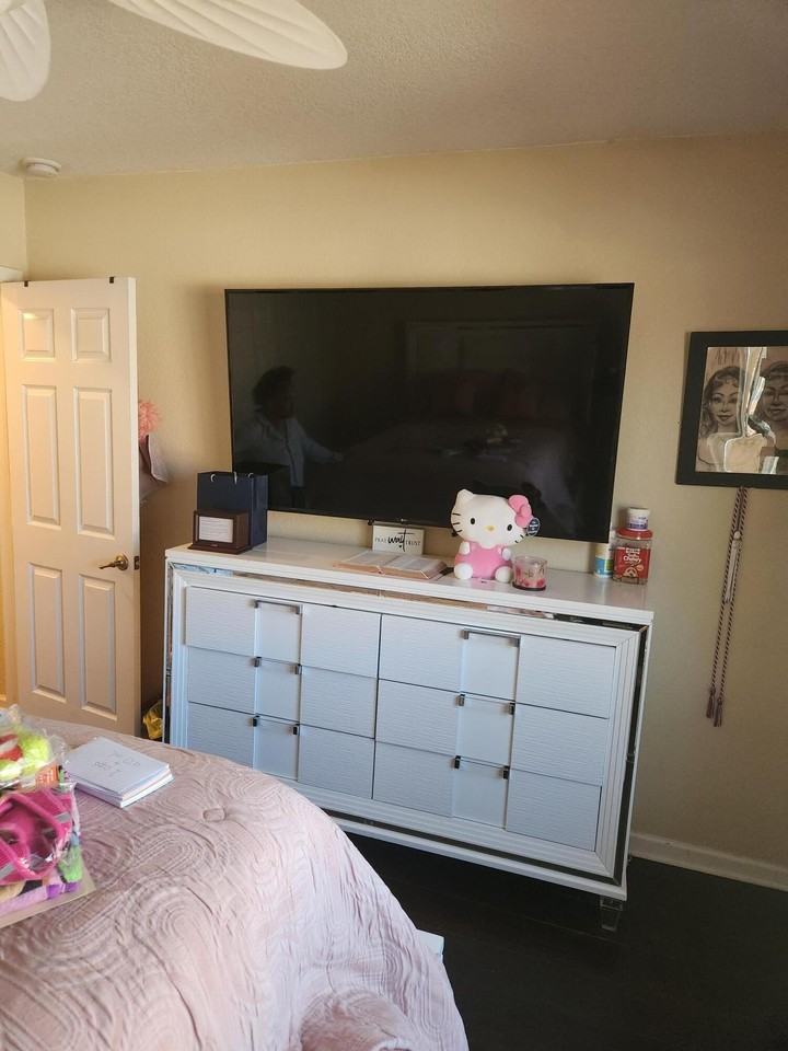 United St - Photo 4 of 9