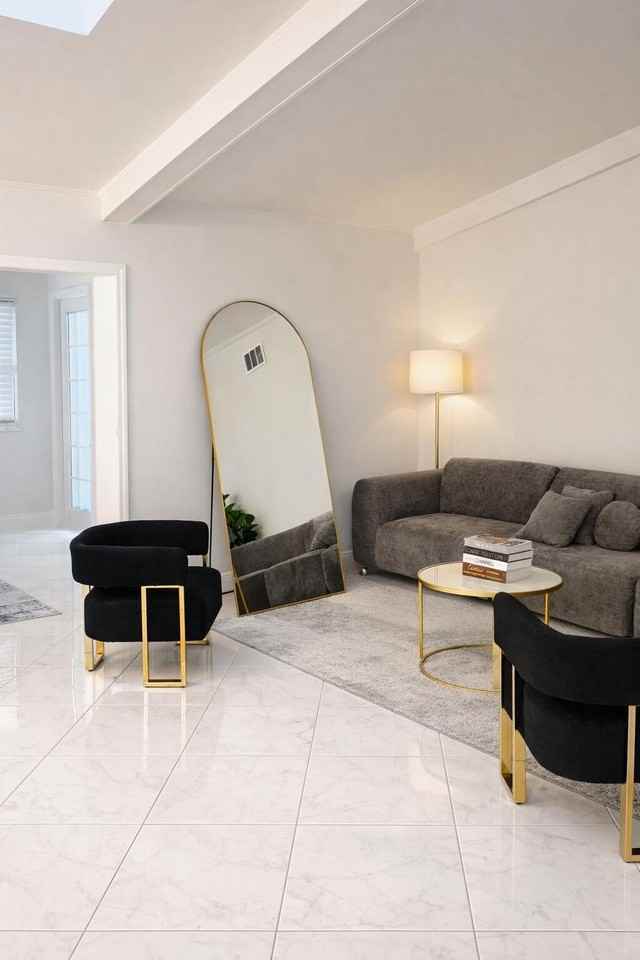 9940 Liberty Rd - Photo 2 of 6