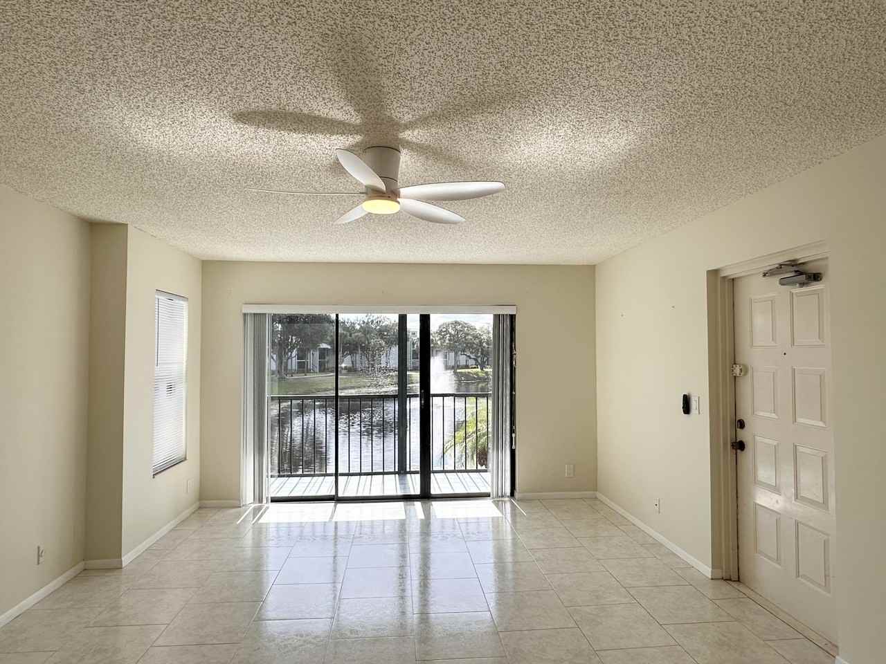 1012 Green Pine Blvd #B2 - Photo 4 of 15