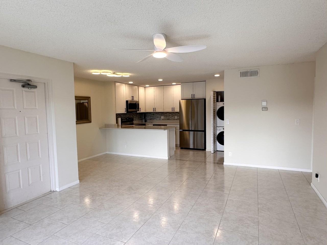 1012 Green Pine Blvd #B2 - Photo 5 of 15