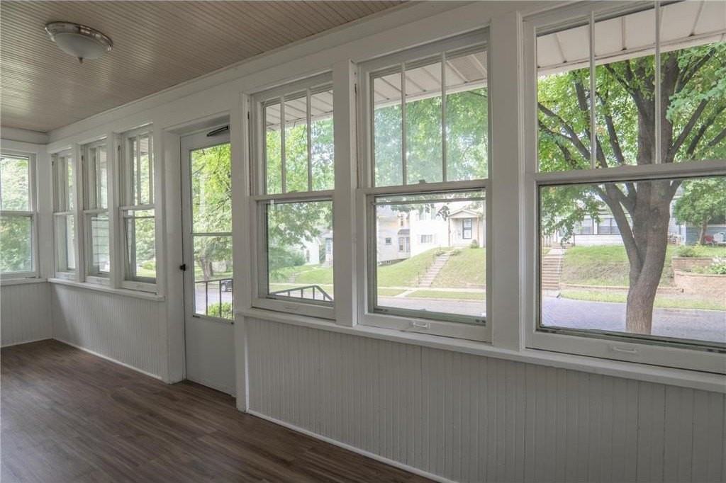 1020 Wilson Ave - Photo 2 of 25