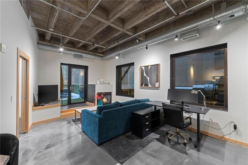 601 Marquette Ave #405 - Photo 6 of 26