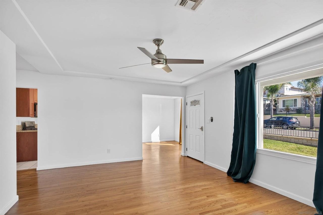 5442 San Onofre Ter - Photo 5 of 37