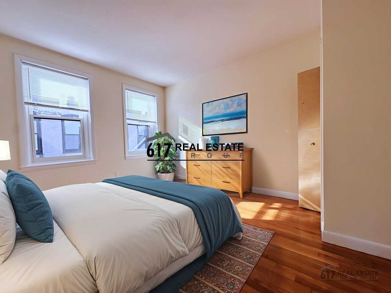 1131 Commonwealth Ave #7 - Photo 3 of 14