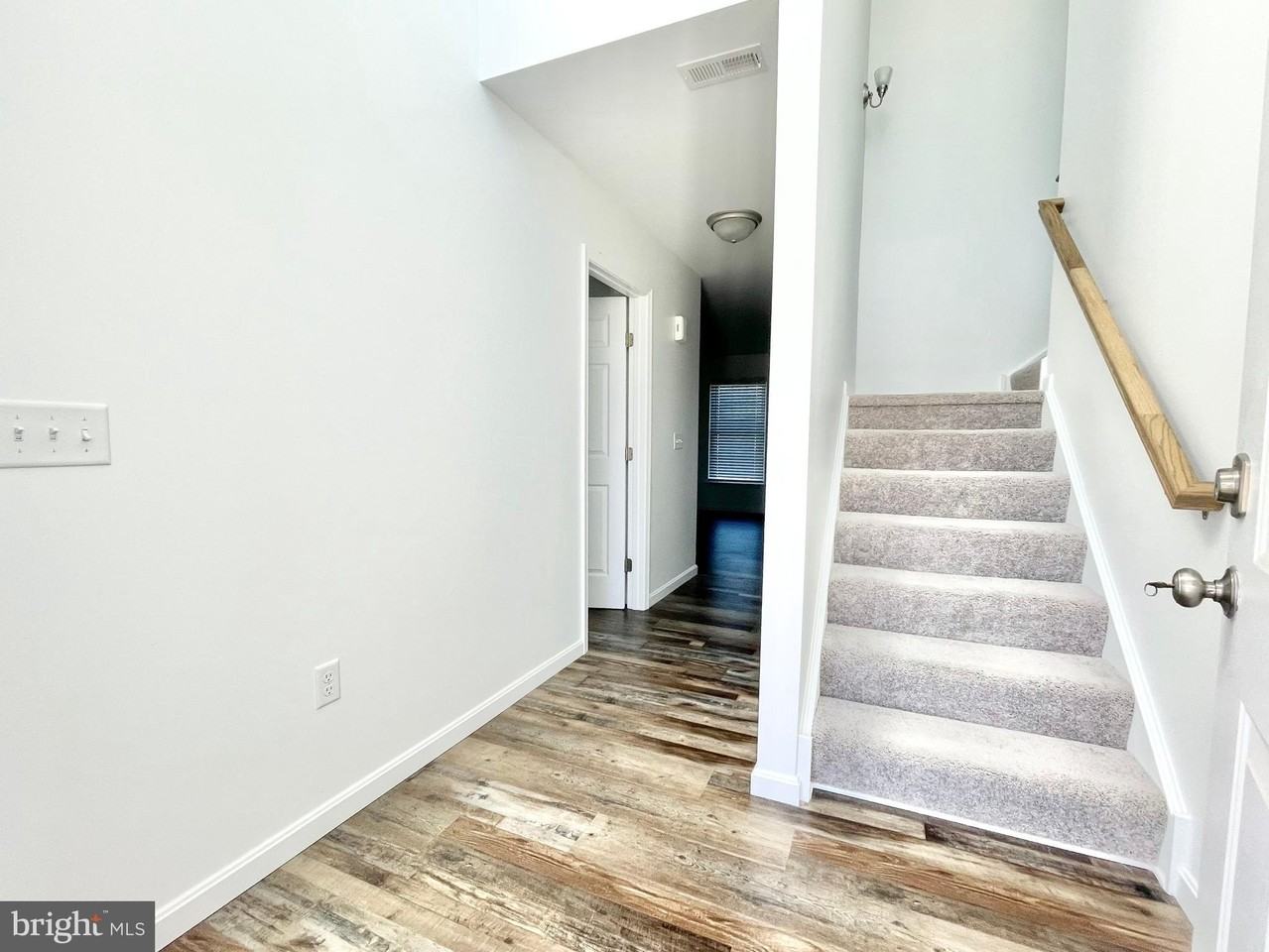 56 Black Cherry Dr - Photo 4 of 29