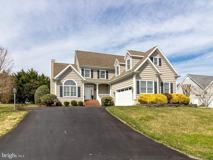 10 Wellington Pl - Photo 1 of 1