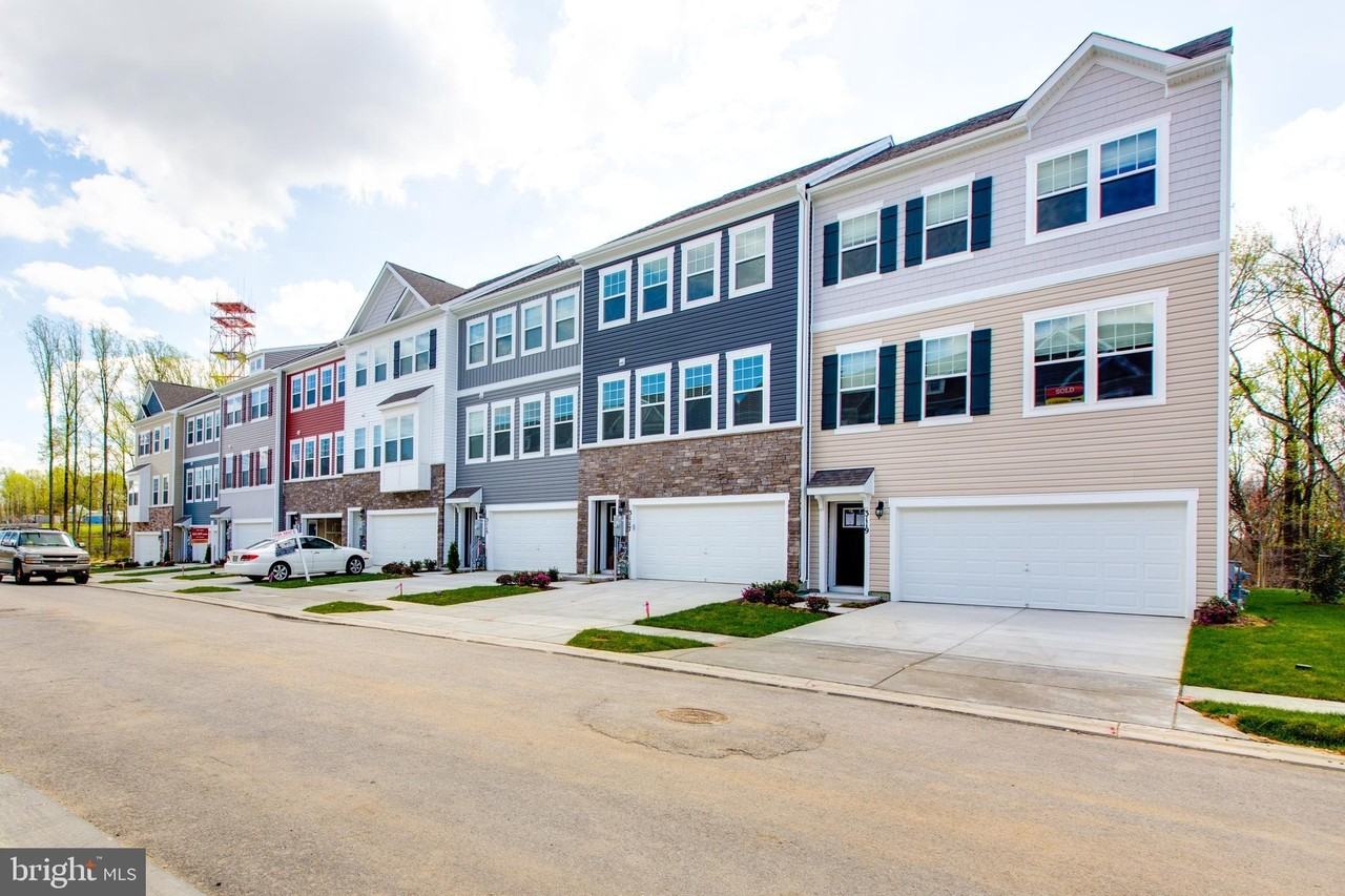 3117 Laurel Hill Rd - Photo 5 of 50