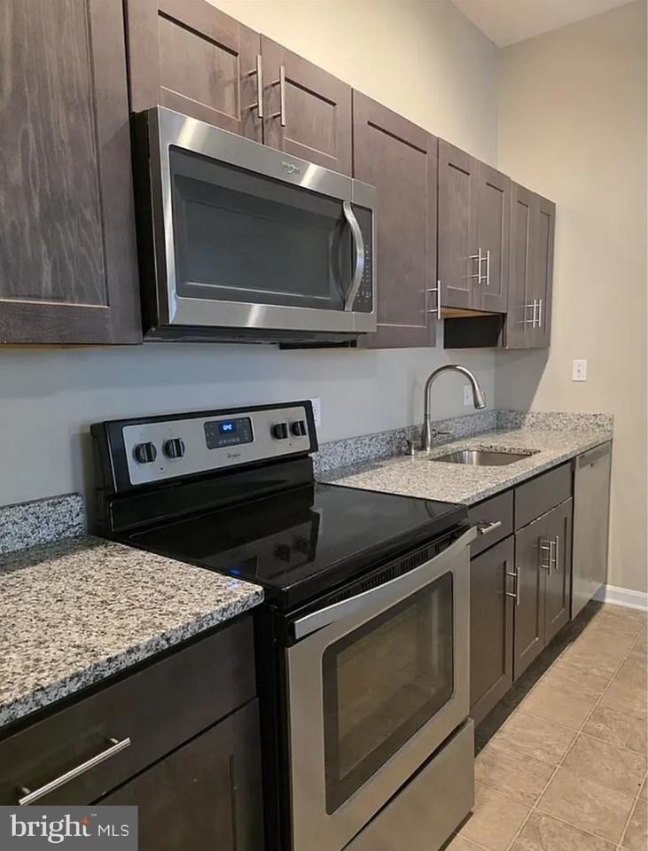 2128 Fleet St Unit 1 #1 - Photo 3 of 11