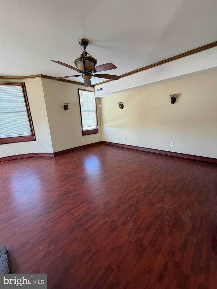 2735 W North Ave - Photo 4 of 13