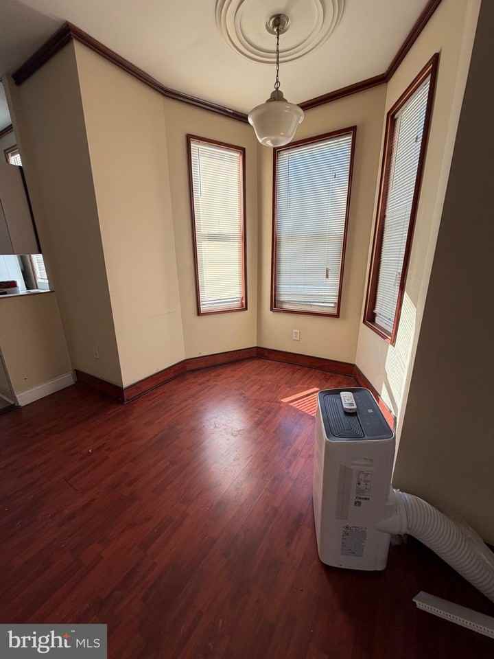 2735 W North Ave - Photo 6 of 13