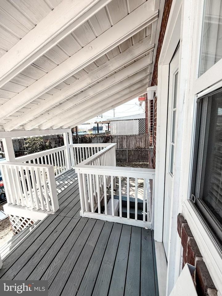 7713 E Baltimore St - Photo 5 of 50