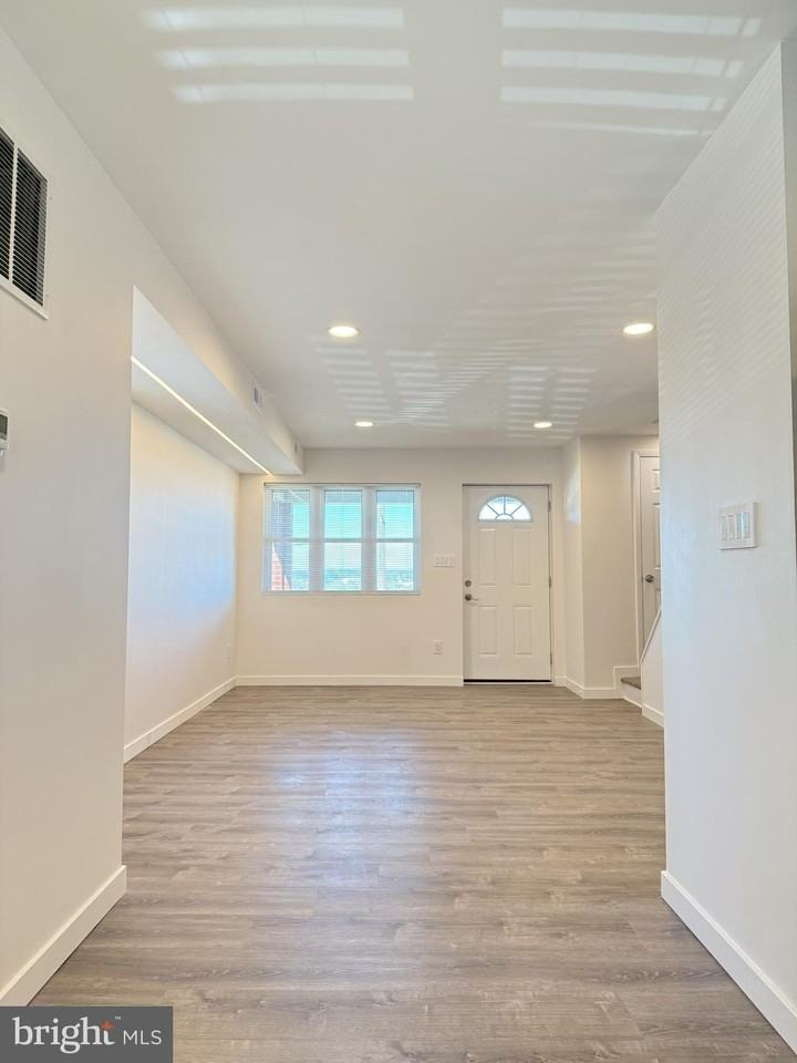 7713 E Baltimore St - Photo 7 of 50