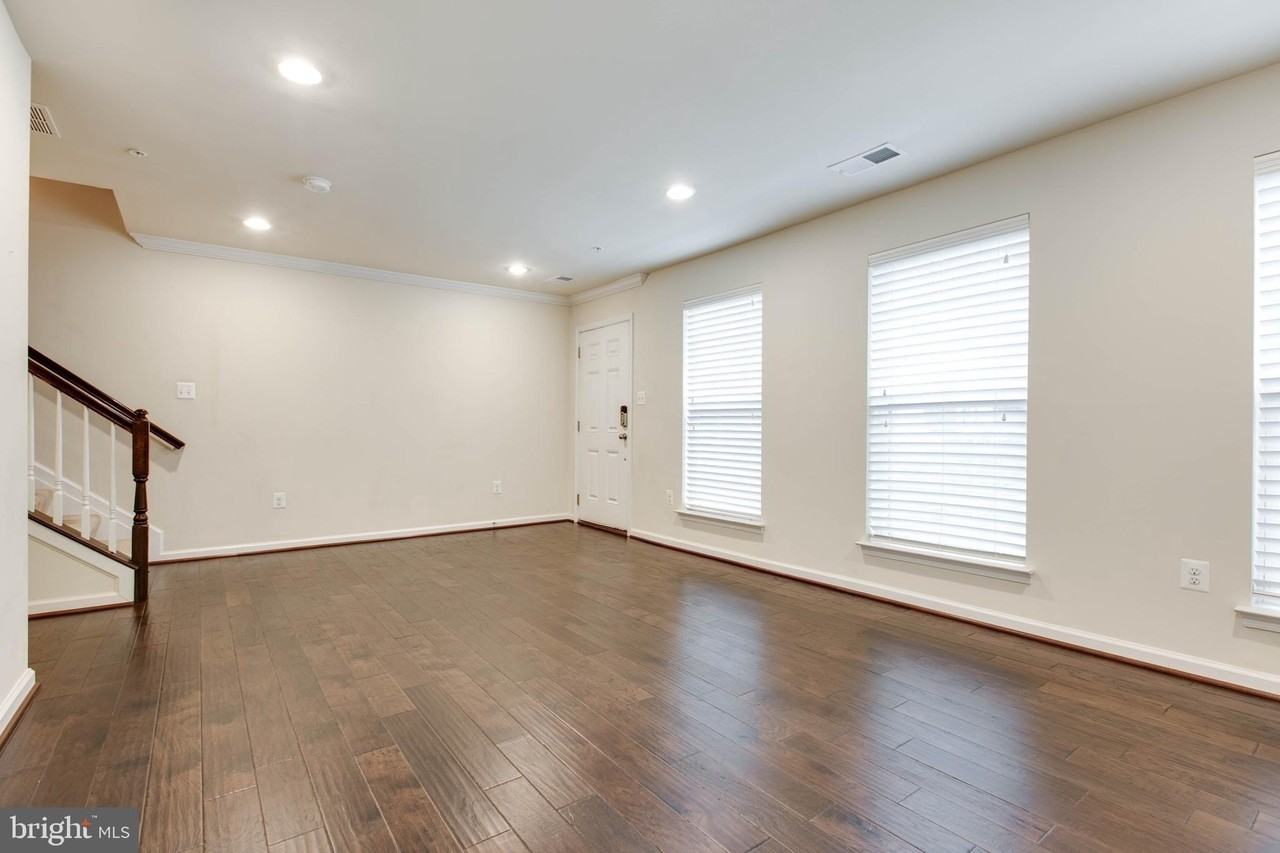 7048 Foxton Way - Photo 6 of 50