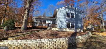 featured image of 7613 Locust Ln