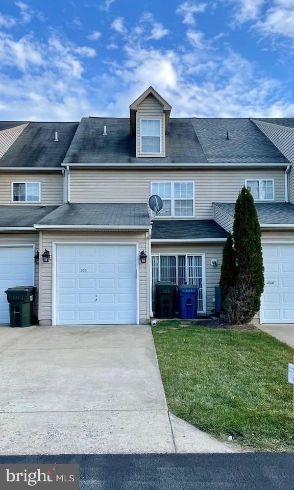 303 Leontyne Pl - Photo 4 of 5