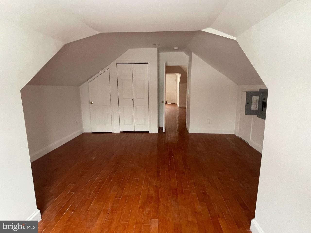 106 W Camden Ave Unit Top - Photo 2 of 17