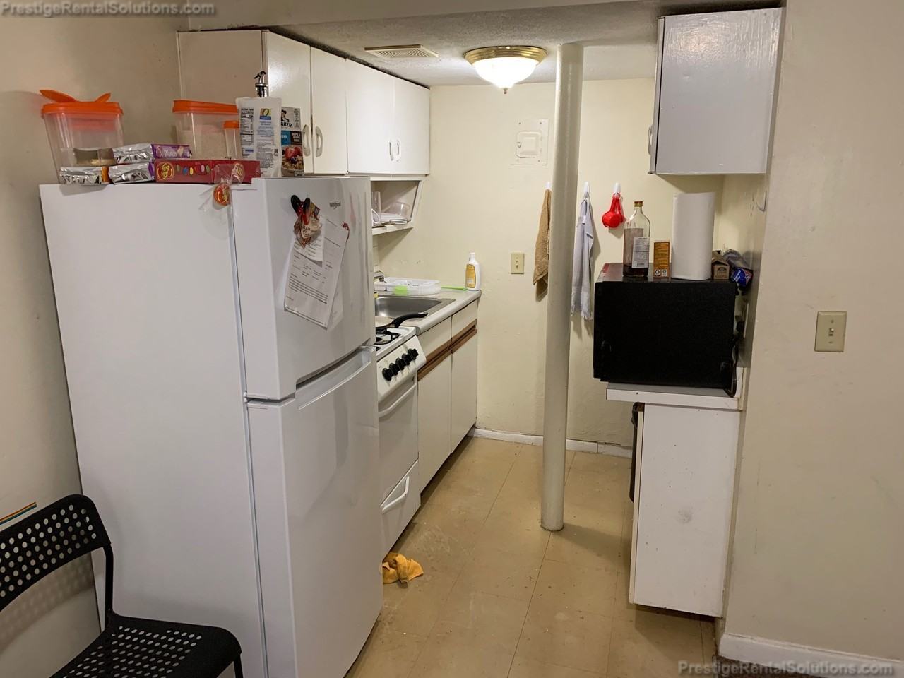 1118 Commonwealth Ave #C - Photo 2 of 12
