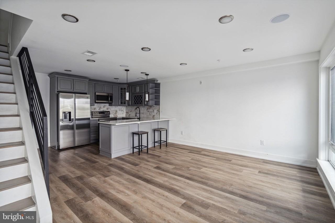 1930 N 2nd St Apt 2a #2A - Photo 4 of 23