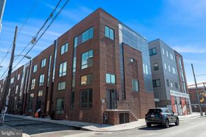 featured image of 2240 League St