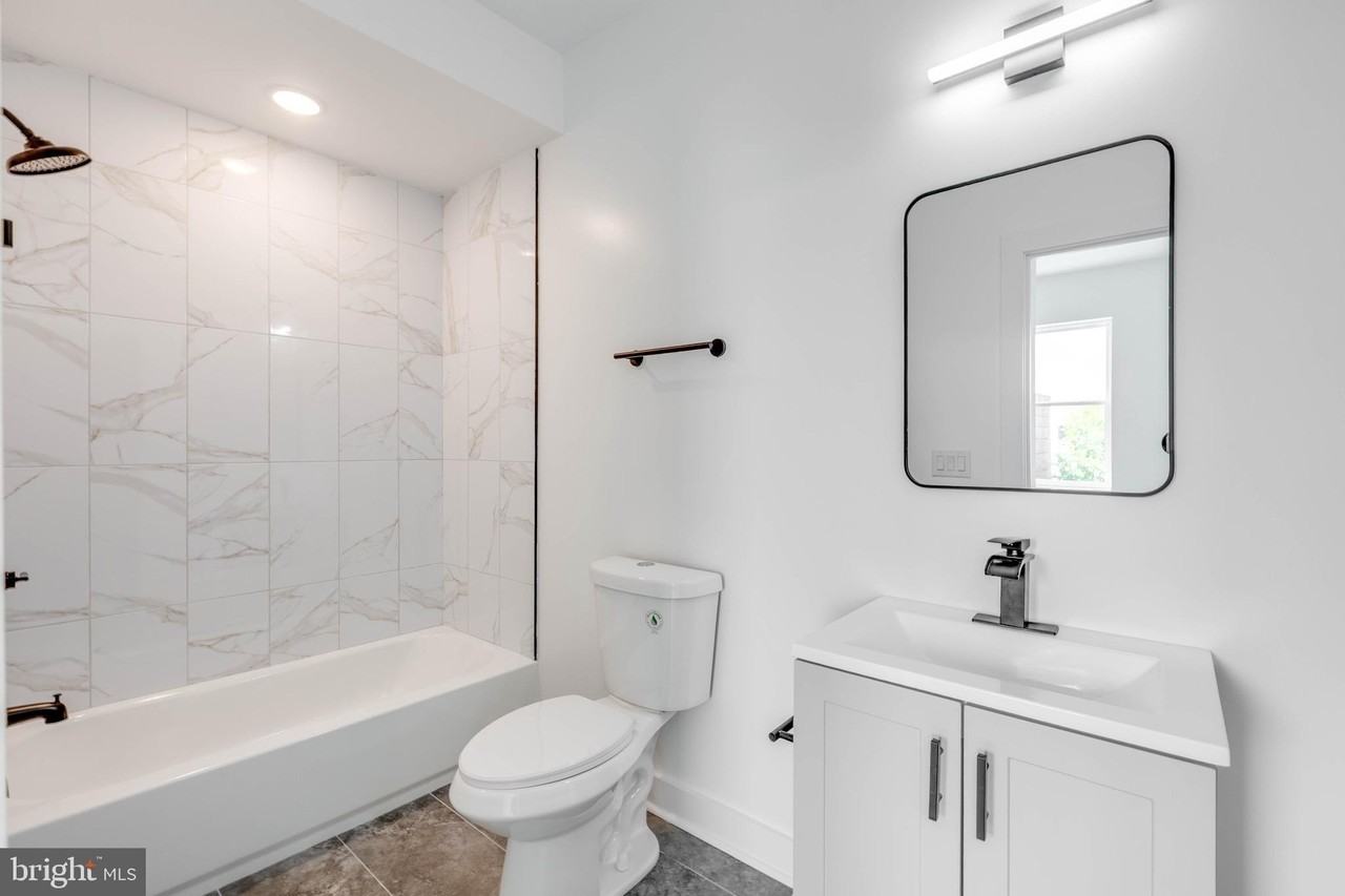 2516 N 6th St Unit 4 #4 - Photo 6 of 13