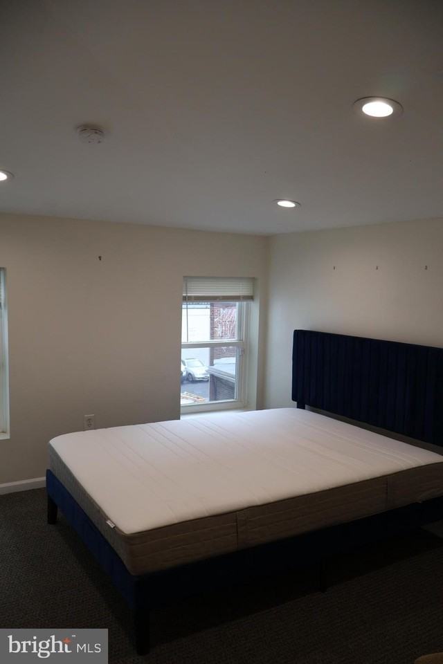 33 S 19th St 3rd Fl #3rdFL - Photo 2 of 25