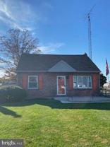 340 Edgewood Rd - Photo 1 of 1