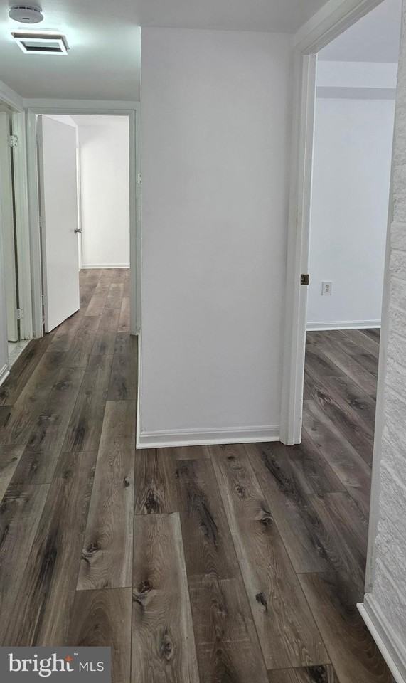 12 S Van Dorn St Apt 406 #406 - Photo 7 of 34