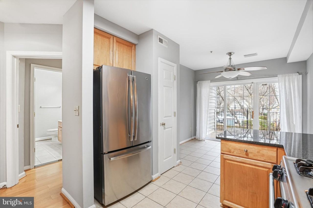 1577 Leeds Castle Dr Apt 102 #102 - Photo 7 of 15