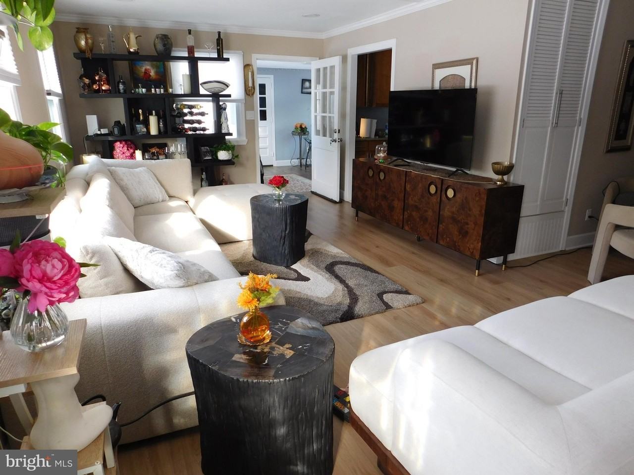 6421 Inwood Dr - Photo 2 of 16