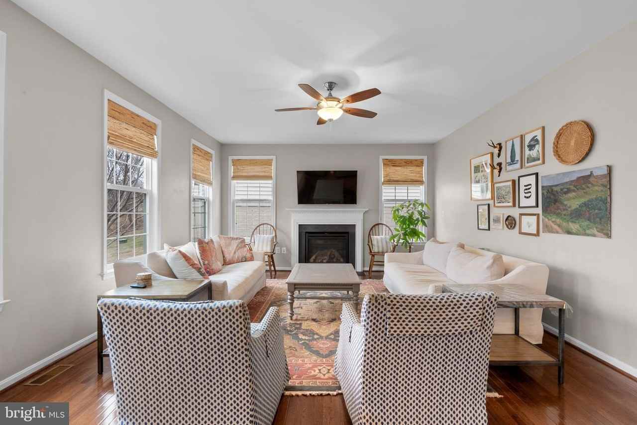 35507 Saint James Dr - Photo 4 of 30