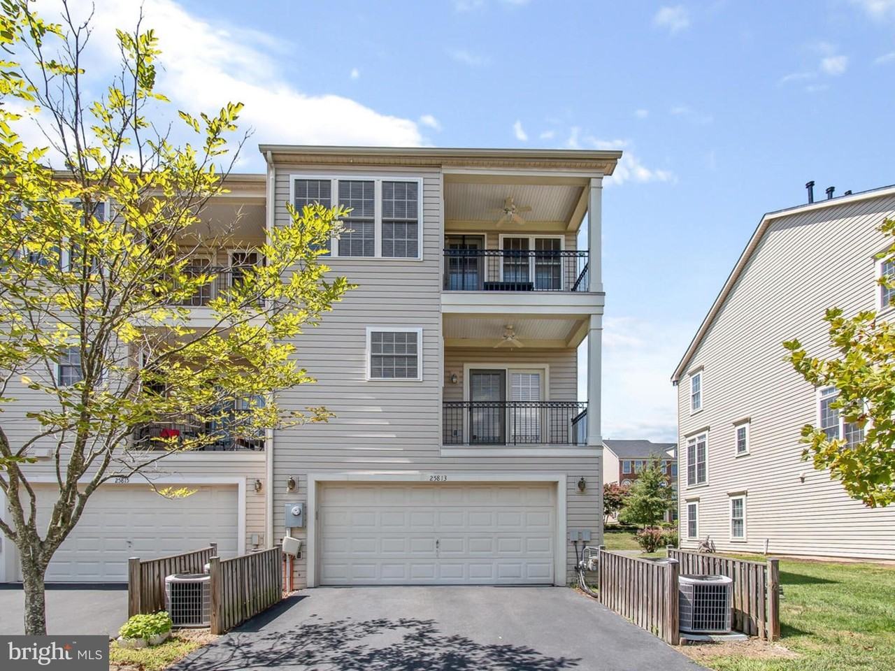 25813 Mews Ter - Photo 5 of 34