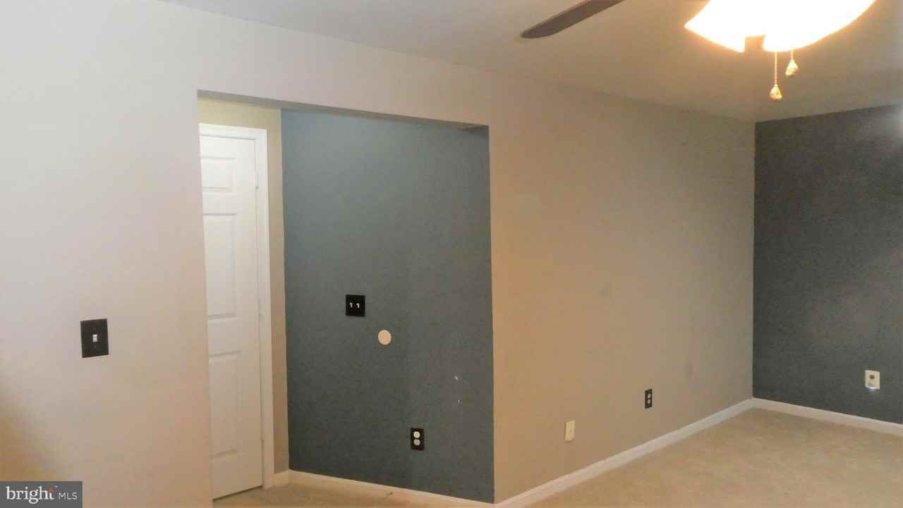8515 Preakness Pl - Photo 7 of 21