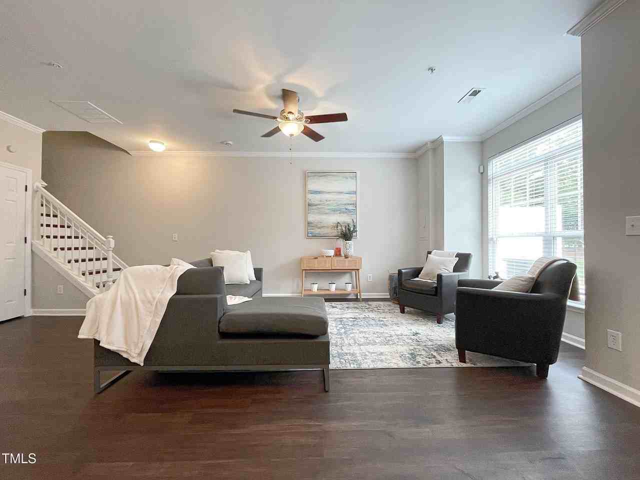 2221 Valley Edge Dr Unit 105 #105 - Photo 4 of 31