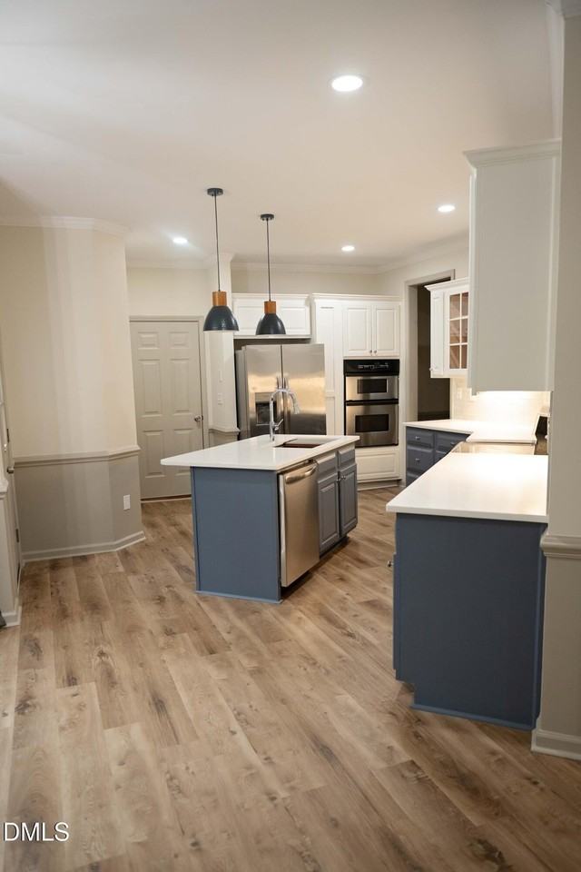 6001 Brown Swiss Way - Photo 5 of 41