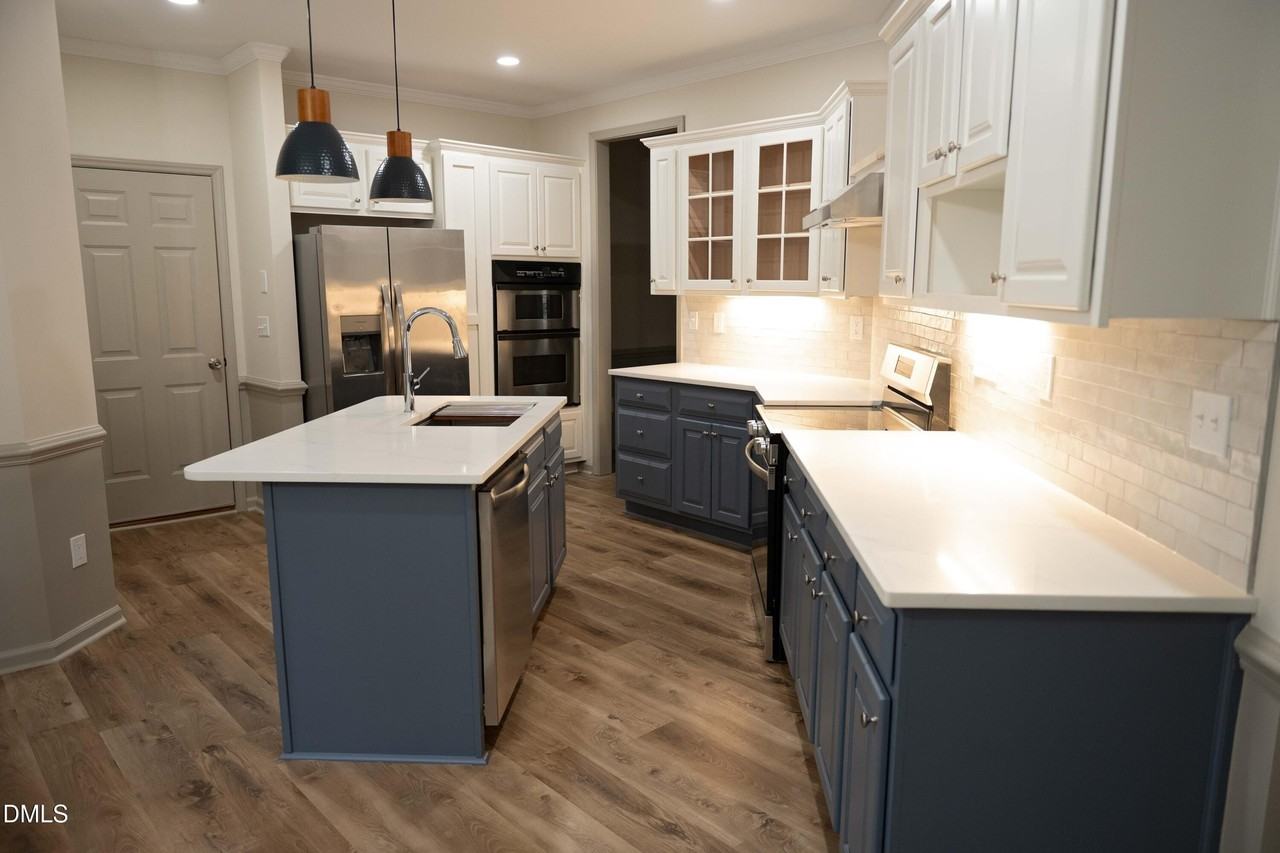 6001 Brown Swiss Way - Photo 6 of 41