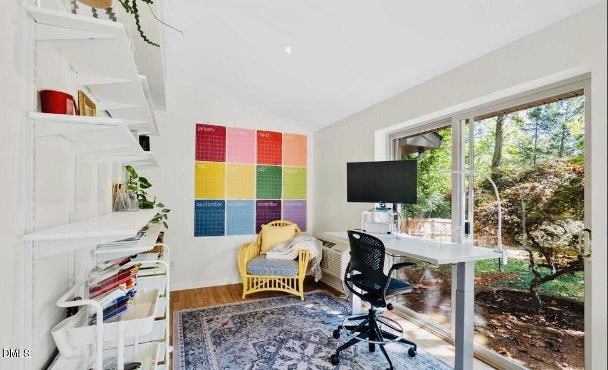 702 Delmar Rd - Photo 5 of 23